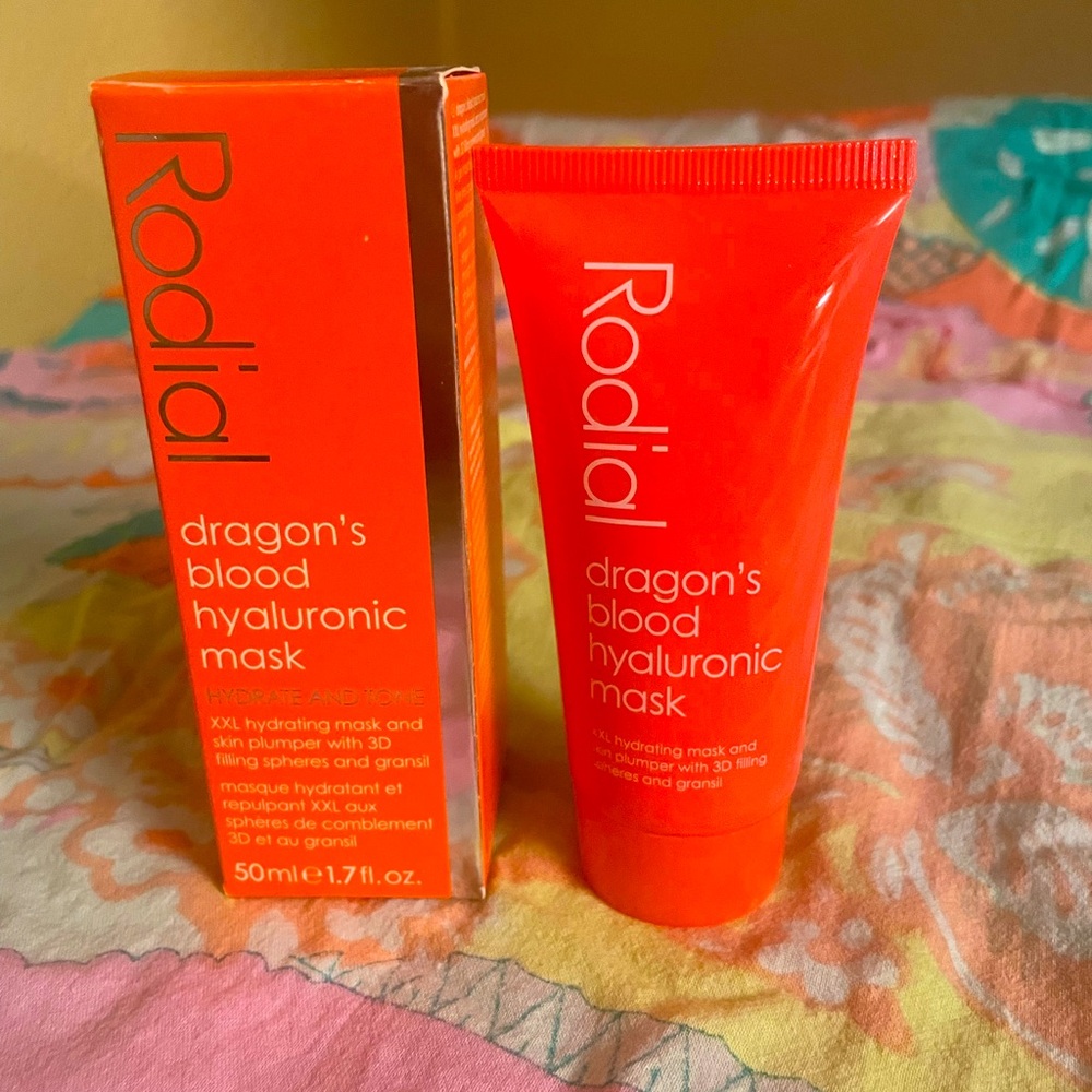 🆕 Rodial Dragon’s Blood Hyaluronic Mask